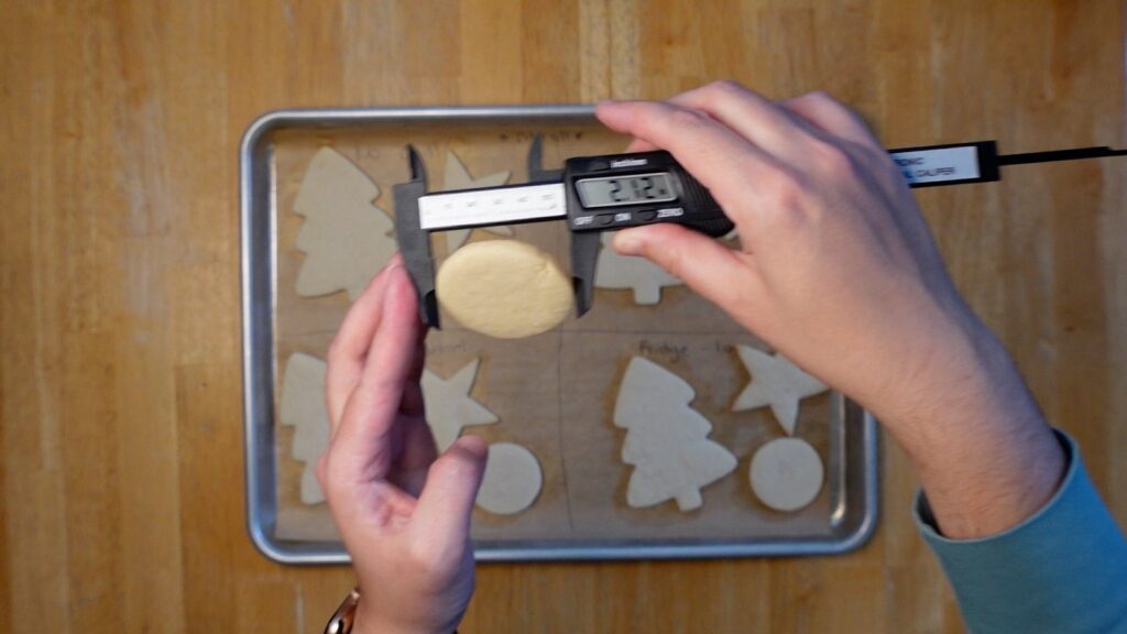 measuring a circle cookie