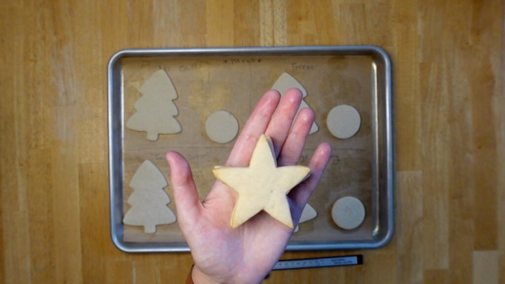 comparing the star cookies